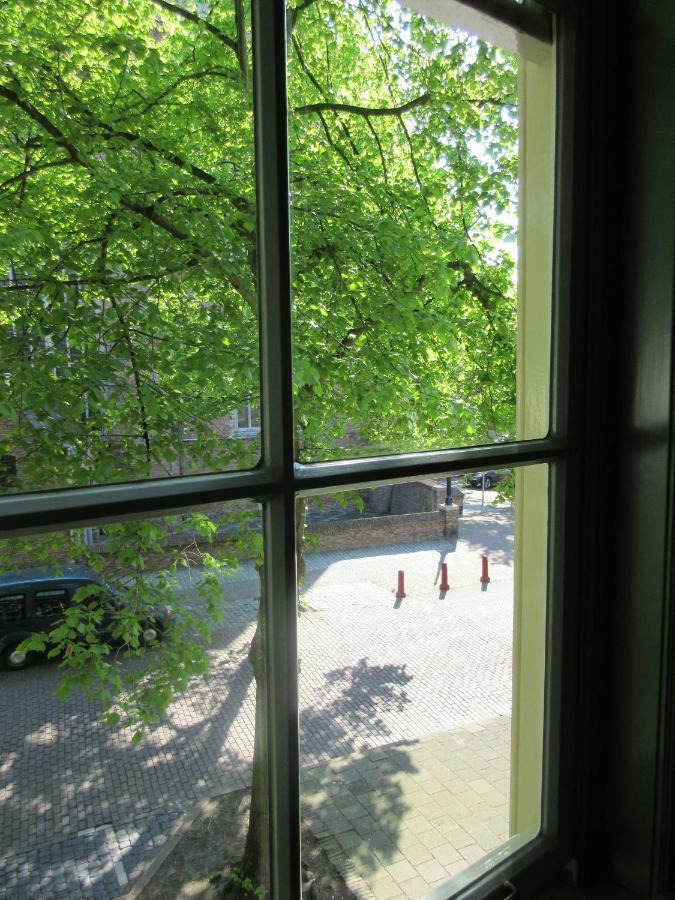 Guesthouse Groenmarkt Middelburg Bagian luar foto